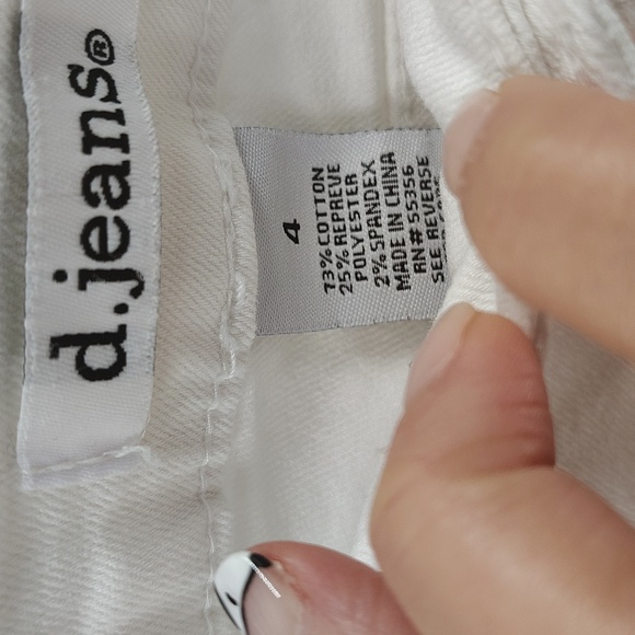 d. Jeans White Raw Hem Skinny Size 4 Stretch Mid Rise - Picture 4 of 5